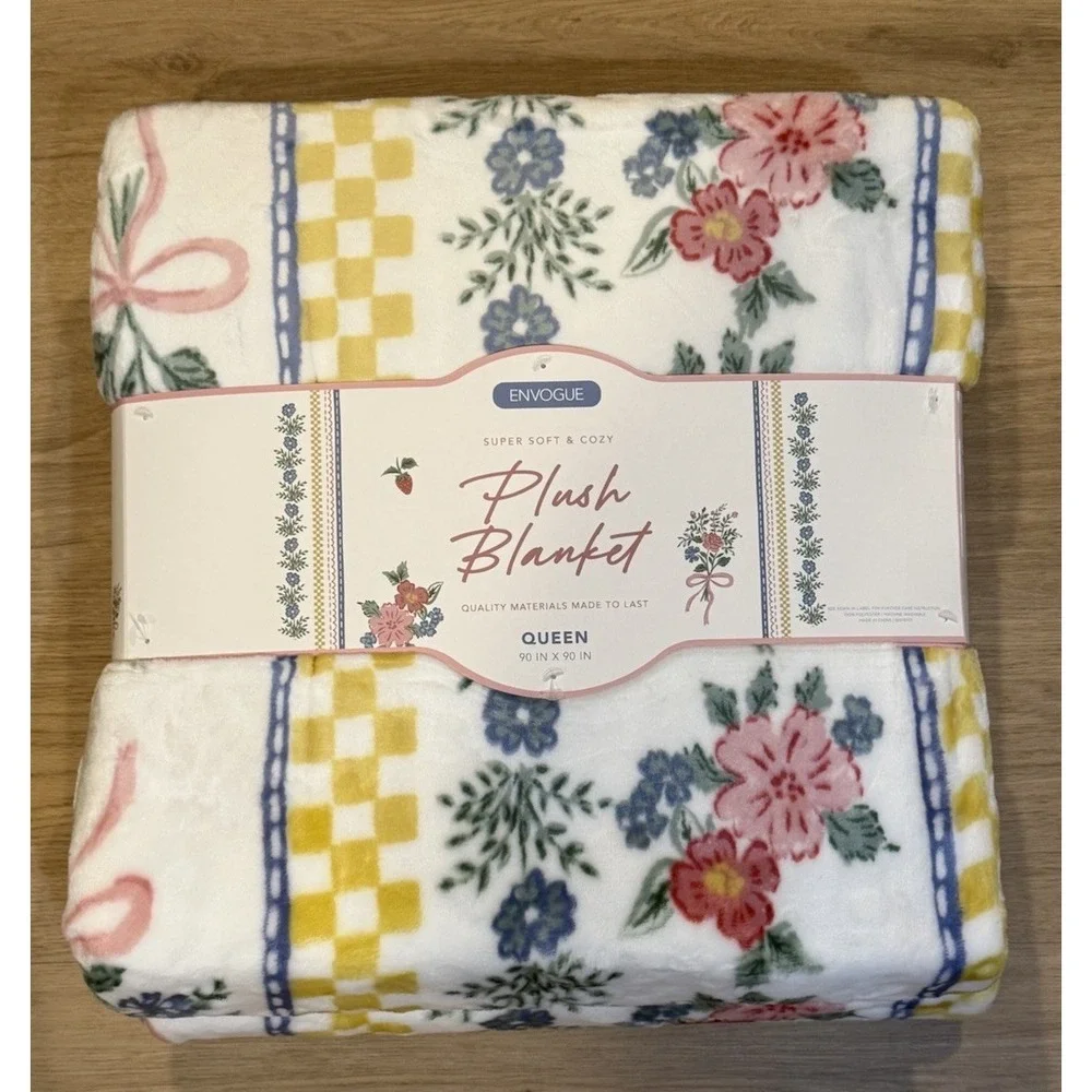 EnVogue PINK Floral Blanket With Bows/Coquette Plush  90